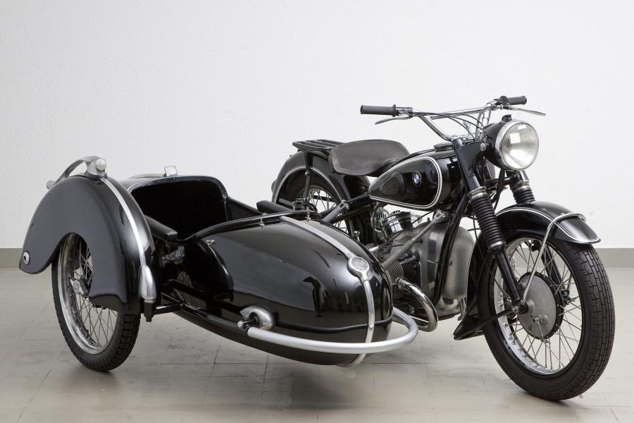 BMW R 51/3 with a Steib Sidecar